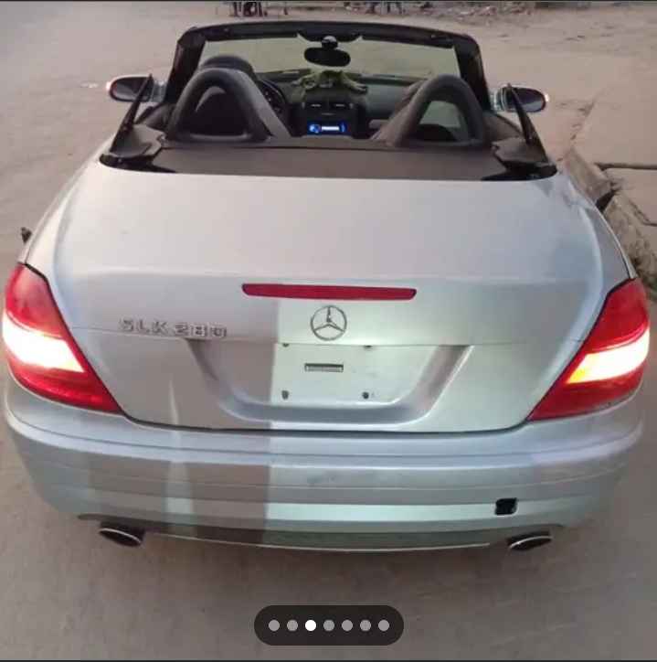 SLK350 USED BUT NOT REGISTERED product image